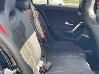 Mercedes-Benz A-Klasse Mercedes A-klasse 180 AUT AMG Pano Night Carplay Ambient - afbeelding nr 15