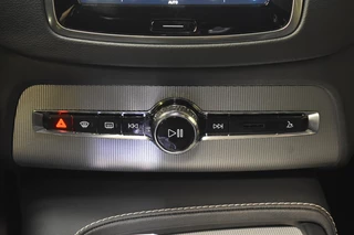 Volvo XC90 Volvo XC90 T8 455PK AWD Ultra Dark | Trekhaak | Luchtvering | Bowers & Wilk - afbeelding nr 39