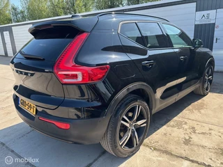 Volvo XC40 Volvo XC40 2.0 B4 AWD R-Design/PANO/AUT/CAMERA/VOL OPTIES! - afbeelding nr 8