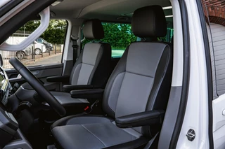 Volkswagen Transporter Volkswagen Transporter T6.1 2.0 TDI 204 PK DSG CARAVELLE L2H1 A-KLEP ACC | LED | Leder | Virtual Cockpit | Privacy glass | - afbeelding nr 27