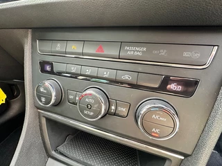 SEAT Leon SEAT Leon ST 1.6 TDI Style Business Ecomotive - afbeelding nr 20