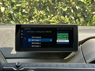 BMW i3 BMW i3 120Ah 42 kWh, PANO, NAVI, CRUISE, LED, ECC-AIRCO, CAMERA, STOELVERWARMING, LICHTMETAAL 18