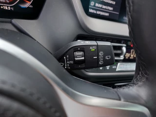 BMW 1 Serie BMW 1 Serie 116i Automaat Business Edition M-Sport | Navi | Apple Carplay+Android Auto | Clima | Cruise | Led Koplampen | Panorama Schuifdak | Pdc V+A+Camera | Licht+Regensensor | Privacy Glass | 17''lm - afbeelding nr 19