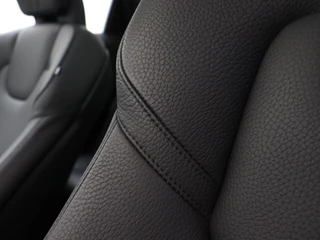 Volvo XC60 Volvo XC60 T6 PLUG-IN HYBRID LONG RANGE ULTIMATE DARK LUCHTVERING BOWERS&WI - afbeelding nr 7