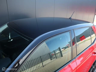 Škoda Fabia Skoda Fabia 5Drs TSI 95 PK Zwart Dak Navigatie Stoelverw DonkerGlas Parkeersensor Cruise - afbeelding nr 4