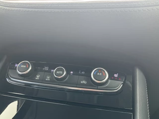 Opel Grandland X Opel Grandland X 1.6 Turbo Hybrid4 Stoelver. DAB Carplay Camera Business Elegance - afbeelding nr 28