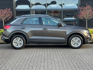 Volkswagen T-Roc Volkswagen T-Roc 1.0 TSI Style | Adeptive Cruise Control | Trekhaak | Navigatie | Parkeersensoren | Apple CarPlay/Android Auto - afbeelding nr 23