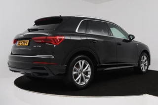 Audi Q3 Audi Q3 35 TFSI S Line Pro Line S (STOELVERWARMING, LANE-ASSIST, CRUISE, NAVIGATIE, ELEKTR STOELEN, PARKEERSENSOREN, NL-AUTO) - afbeelding nr 11