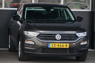 Volkswagen T-Roc Volkswagen T-Roc 1.0 TSI, NL-auto, CarPlay, clima, PDC, LED - afbeelding nr 23