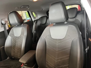 Opel Grandland Opel Grandland 1.2 Turbo 130 pk Automaat Elegance Trekhaak Camera 19 Inch - afbeelding nr 4