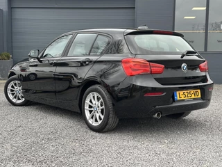 BMW 1 Serie BMW 1-serie 118i Executive 1e Eigenaar,Airco,Cruise,Stoelverwarming,PDC Achter,Bluetooth,6-bak,LM Velgen,APK tot 09-2026 - afbeelding nr 5