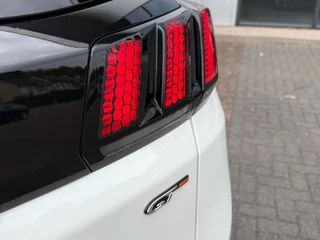 Peugeot 3008 Peugeot 3008 1.2 Automaat Panodak Carplay Led Cruise NL Auto 2019 2 De Eigenaar Vol Opties Camera Trekhaak Pdc Onderhouds Historie Aanwezig - afbeelding nr 21