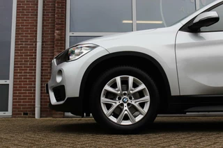 BMW X1 ➡️ BMW X1 sDrive18i F48 Executive | 1e eigenaar | Pano dak | Leer | 17 inch | Navi | PDC | Cruise-control | Climate | 140 pk | - afbeelding nr 42