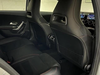 Mercedes-Benz A-Klasse Mercedes A-klasse 200 AMG Pano Nightpakket Widescreen NAP - afbeelding nr 31