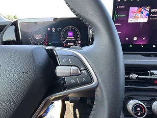 Škoda Kodiaq Škoda Kodiaq 1.5 TSI DSG SELECTION CAMERA/MEMORY/NAVI/CARPLAY/STOELVERW/E-KLEP - afbeelding nr 18
