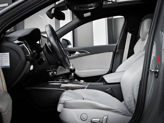 Audi RS6 Audi RS6 Performance Avant 4.0 TFSI | KERAMISCH | PANO | HUD | CARBON INLEG | RS STOELEN | 22