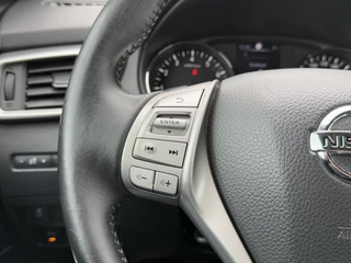 Nissan QASHQAI Nissan Qashqai 1.2 Premier Edition 2e Eigenaar,Navi,Clima,Cruise,Camera,Trekhaak,Pano,PDC V+A,Lm velgen,6 Bak,115pk,N.A.P,APK tot 12-2025 - afbeelding nr 17