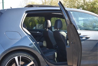 Volkswagen Golf | Pano | Keyless | Camera | Carplay | DAB | Stoelverw | Dynamic LED | Digitale tellers | Adapt.CC - afbeelding nr 12