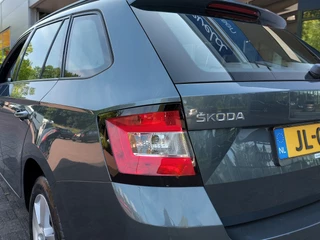 Škoda Fabia Škoda Fabia Combi 1.2 TSI 90pk Ambition Businessline | Origineel NL | Navi | Airco | Cruise | Bluetooth Carkit+Streaming | Pdc | Mistlampen | 15''lm - afbeelding nr 44