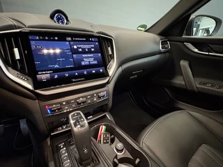 Maserati Ghibli Maserati Ghibli 330pk Hybrid GT - afbeelding nr 18
