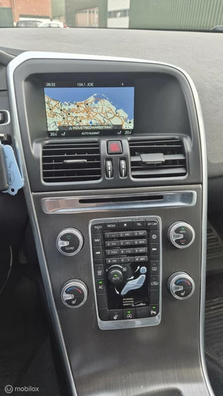 Volvo XC60 Volvo XC60 2.0 D4 FWD Momentum - afbeelding nr 11
