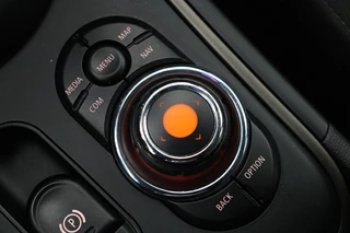 MINI Countryman Mini Countryman 2.0 Cooper S E ALL4 Chili | Panoramadak |  Carplay | Camera | Sportstoelen | Park Assist | Navigatie | Keyless | Climate control | PHEV - afbeelding nr 20