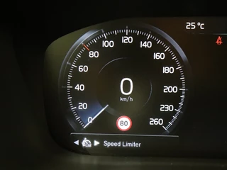 Volvo XC60 Volvo XC60 2.0 T5 Momentum | Stoelverwarming | Apple/Android Carplay | - afbeelding nr 23