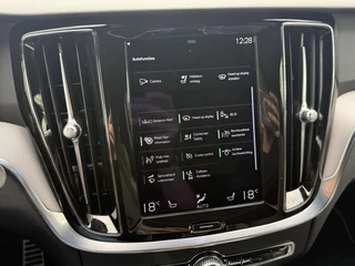 Volvo V60 Volvo V60 T6 340PK Recharge R-Design| Panodak| Adap.Cruise| 360Camera| Tre - afbeelding nr 41