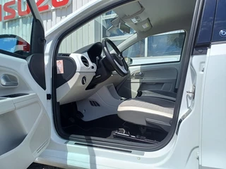 Volkswagen up! Volkswagen up! Up 1.0 BMT Beats Airco LMV Audio Electr. pakket - afbeelding nr 12