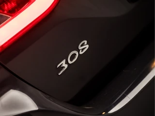 Peugeot 308 Peugeot 308 SW 1.2 PureTech Sport Automaat (PANORAMADAK, APPLE CARPLAY, GROOT. NAVI, 360 CAMERA, SPORTSTOELEN, GETINT GLAS, CRUISE, NIEUWE APK, NIEUWSTAAT) - afbeelding nr 29
