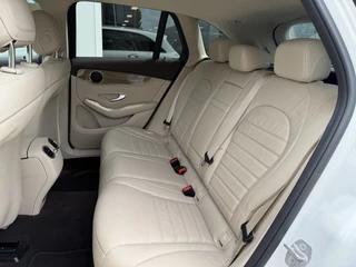 Mercedes-Benz GLC Mercedes-Benz GLC 250 4MATIC Mooie auto! - afbeelding nr 34