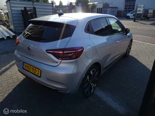 Renault Clio Renault Clio 1.6 E-Tech Hybrid 140 Luticia Intens Serie Limitee complete-auto - afbeelding nr 8