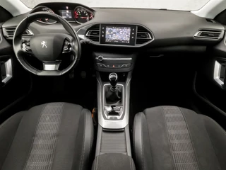 Peugeot 308 (PANORAMADAK, APPLE CARPLAY, GROOT NAVI, DENON AUDIO, KEYLESS, LEDER, SPORTSTOELEN, 360 CAMERA, CRUISE, NIEUWE APK, NIEUWSTAAT) - afbeelding nr 6