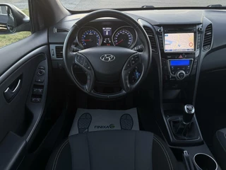 Hyundai i30 Hyundai i30 1.6 GDi GO! - NAVI/CLIMA/CAMERA/CRUISE/NAP - afbeelding nr 10