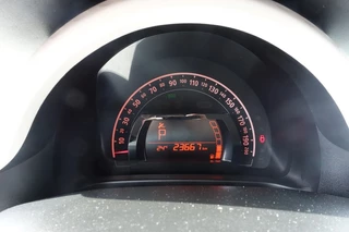 Renault Twingo Renault Twingo 1.0 SCE COLLECTION AUTOMAAT 100%NL (All-in prijs) - afbeelding nr 18