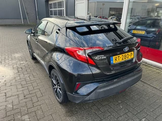 Toyota C-HR Toyota C-HR 1.8 Hybrid Executive - afbeelding nr 14