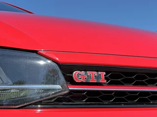 Volkswagen Polo Volkswagen Polo 2.0 TSI GTI, NIEUW MODEL, NAVI, AIRCO, CARPLAY, STOELVERWARMING, PARKEERSENSOREN VOOR/ACHTER, LICHTMETAAL 17