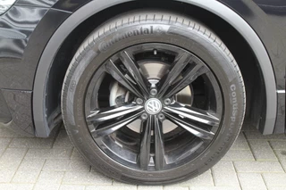Volkswagen Tiguan Volkswagen Tiguan 1.5 TSI 150pk ACT R-Line DSG7 NL-Auto NAP Panoramadak Clima Cruise Navi Leder Keyless Dig. Cockpit El. Klep Trekhaak 1300kg - afbeelding nr 28