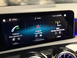 Mercedes-Benz A-Klasse Mercedes-Benz A-klasse 220 Launch Edition Premium Plus AMG Night | pano | Leer | Multibeam | HUD | Memory | Keyless | Sfeerver - afbeelding nr 27
