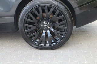 Land Rover Range Rover Velar Land Rover Range Rover Velar 3.0 V6 SC AWD R-Dynamic HSE 381 PK A cruise|Carplay|Matrix|Panoschuifdak|Digidash|Camera|Massage|Kahn LMV 22