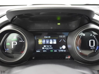 Toyota Yaris Toyota Yaris 1.5 Hybrid GR Sport | Panoramadak | PDC V+A | Stuur en Stoelverw - afbeelding nr 30