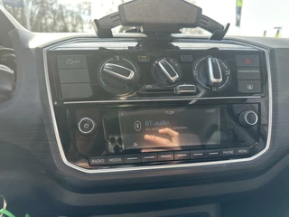 Volkswagen up! Volkswagen Up! 1.0 BMT high up! | Pano | Cruise | Airco - afbeelding nr 14