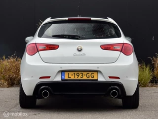 Alfa Romeo Giulietta Alfa Romeo Giulietta 170pk Exclusive I Automaat I Leder I - afbeelding nr 4