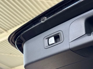 Mercedes-Benz GLC - afbeelding nr 16