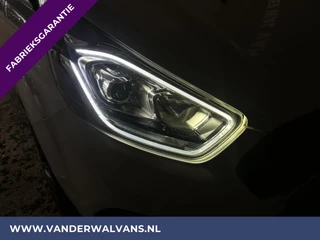 Ford Transit Custom Ford Transit Custom 2.0 TDCI L2H1 inrichting Euro6 Airco | Navigatie | Apple Carplay | Cruisecontrol | Stoelverwarming parkeersensoren, android auto, verwarmde voorruit, bijrijdersbank - afbeelding nr 8