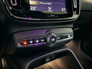 Volvo XC40 Volvo XC40 1.5 T5 Recharge R-Design Pano Navi Camera Cruise - afbeelding nr 39