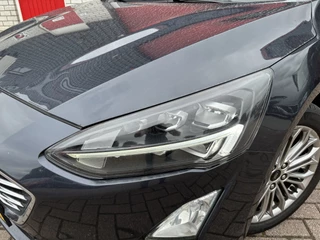 Ford Focus Ford Focus 1.0 EcoBoost Titanium Business FULL LED / KEYLESS / CAMERA / STOELVERW / STUURVERW / ACC / PDC / NL-AUTO - afbeelding nr 3