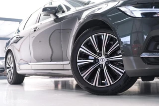 Volvo V90 Volvo V90 2.0 B4 Business Pro | Massage | Trekhaak | Stoelkoeling | Pine grey | NL auto NAP | Camera | Leder | LED | Rijklaar | - afbeelding nr 13