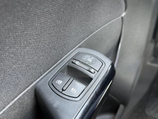 Opel Corsa Opel Corsa 1.2-16V BlitZ 1e Eigenaar,Navi,Clima,Cruise,Trekhaak,Lmv,Dealer Onderhouden,Pdc,5 Deurs,Weinig Km,Apk tot 10-2025 - afbeelding nr 20