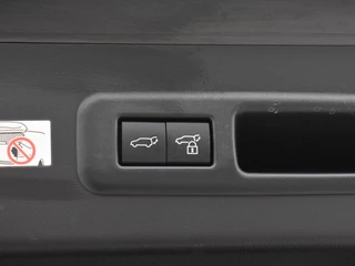 Lexus LBX Lexus LBX DEMO 1.5 Hybrid Elegant | Tech Pack | Parkeersensoren V+A | Leder - afbeelding nr 17